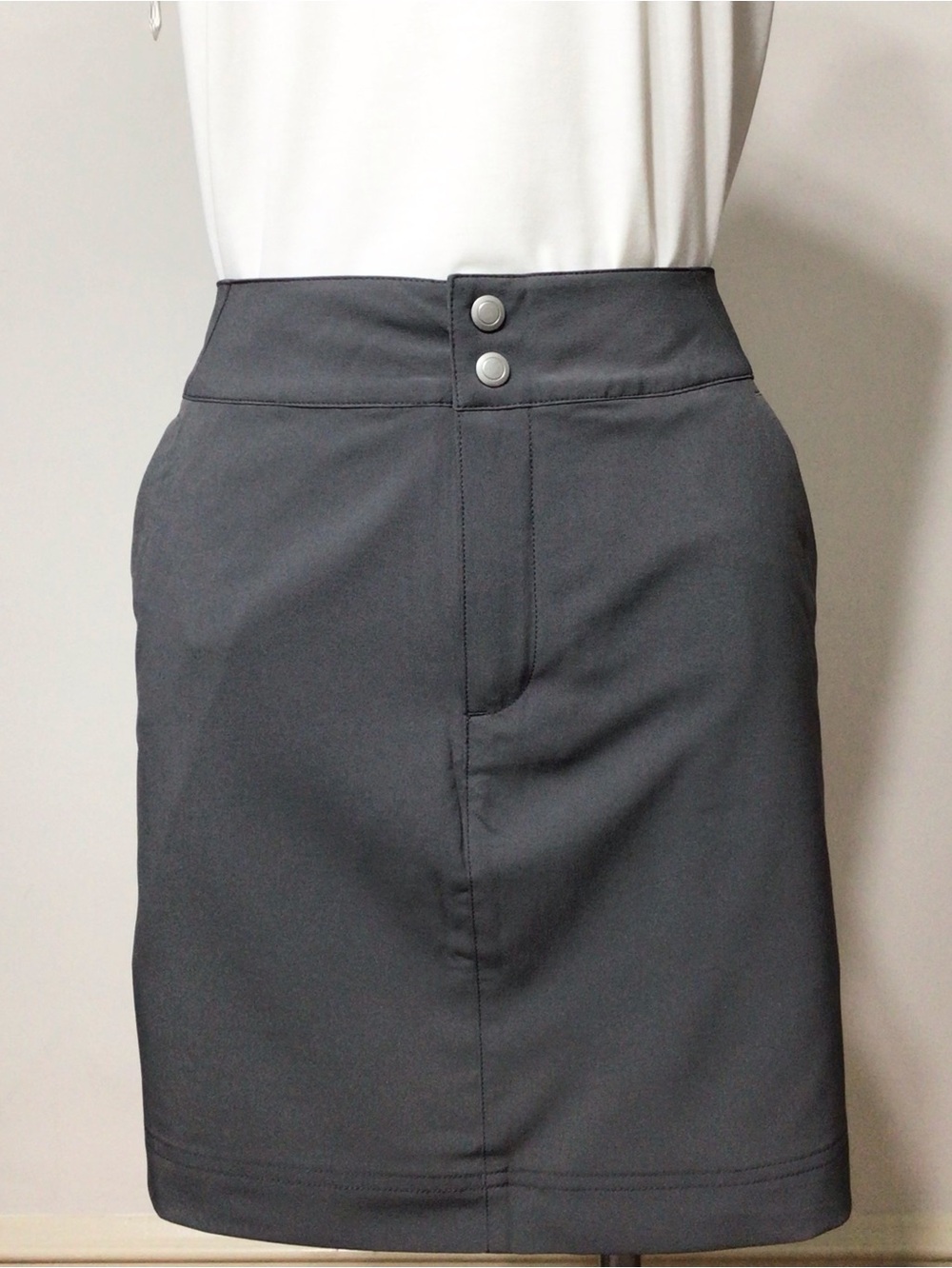 Kate Lord Ash Gray Skort